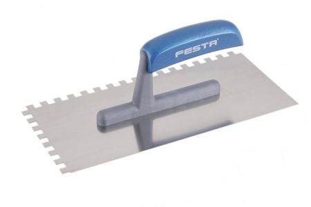 Hladidlo nerez 280 x 130 mm 8-zubé drevená ruk. 31121