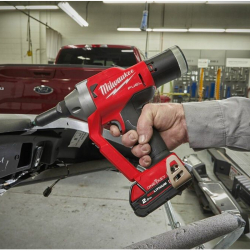Milwaukee aku nitovačka M18 ONEFPRT-0X